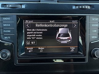 Volkswagen Golf VII Lim. GTI BMT SHZ/TEMP/PDC/MFL/BT - foto 33