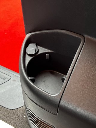 Volkswagen T5 Multivan Comfortline 2.0 TDI 140 PS DSG - photo 23