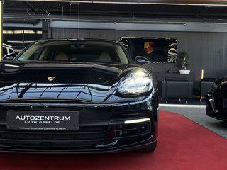 Porsche Panamera 4 E-Hybrid CHRONO / HEAD UP / BOSE / ACC - foto 1