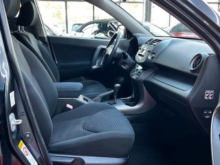 Toyota RAV 4 2,0 I VVT 4X4 /AUTO/PDC/AHK/ - photo 22