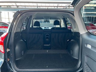 Toyota RAV 4 2,0 I VVT 4X4 /AUTO/PDC/AHK/ - photo 28