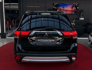 Mitsubishi Outlander Plus 2,2DI-D LED/TEMP/KAM/SHZ/ - foto 7
