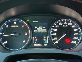 Mitsubishi Outlander Plus 2,2DI-D LED/TEMP/KAM/SHZ/ - foto 12