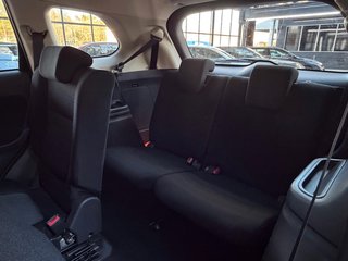 Mitsubishi Outlander Plus 2,2DI-D LED/TEMP/KAM/SHZ/ - foto 25