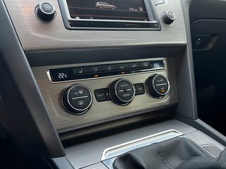 Volkswagen Passat Variant 1.4 TSI BMT / START/STOP/NAVI/ACC - photo 14