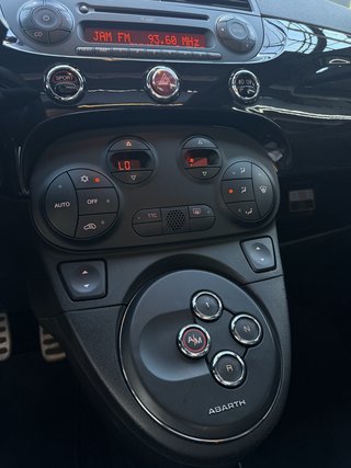 Abarth 595 Turismo  C KLIMA/PDC/Bi-Xenon/LEDER/SPORT - bilder 13