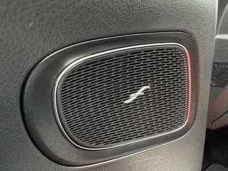 Mercedes-Benz C 300 d AMG-LINE/NIGHT PAKET/LED/SHZ/CARPLAY/PDC+KAM - foto 6