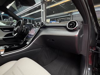 Mercedes-Benz C 300 d AMG-LINE/NIGHT PAKET/LED/SHZ/CARPLAY/PDC+KAM - foto 24