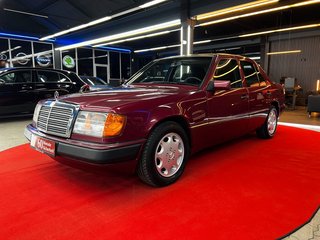 Mercedes-Benz 230 E W124/AUTOM/SCHIEBEDACH/H-ZUL Mercedes-Benz E - foto 1