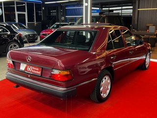 Mercedes-Benz 230 E W124/AUTOM/SCHIEBEDACH/H-ZUL Mercedes-Benz E - foto 4