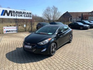 Hyundai Elantra Used vehicle for sale