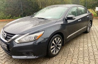Nissan Altima Used vehicle for sale