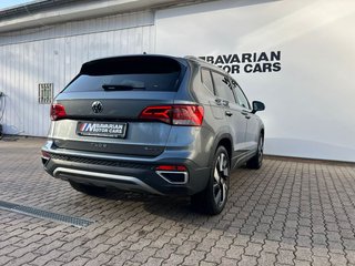 2024 Volkswagen Taos SEL 4MOTION - photo 4