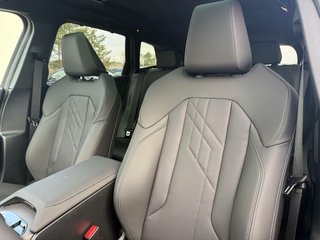 2026 BMW X3 M50 xDrive - photo 7