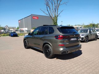 2026 BMW X5 M60i - photo 5