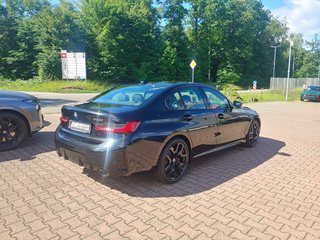 2026 BMW 330i xDrive Sedan - photo 4