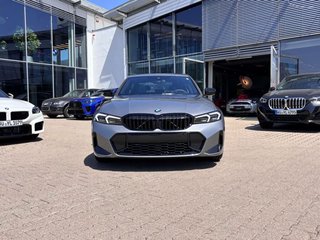 2026 BMW 330i xDrive Sedan - photo 2