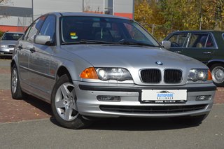 BMW Baureihe 3 Lim.320d|GRÜNE PLAKETTE|SHZ|