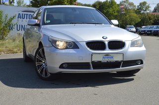 BMW 520i  Schiebedach NAVI PDC