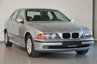 BMW 523i |NAVI|SCHIEBED.|SERVICE+TÜV NEU
