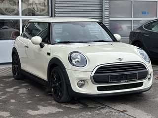 MINI ONE 1.HAND|SHZ|NAVI|CARPLAY| HAGELSCHADEN!
