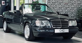 Mercedes-Benz E300 CE-24