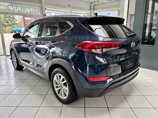 Hyundai TUCSON CRDi aut. blue Style 2WD LED Navi SHZ - photo 5