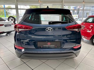 Hyundai TUCSON CRDi aut. blue Style 2WD LED Navi SHZ - photo 6