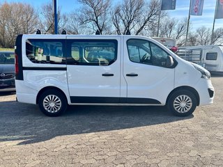 Opel Vivaro B Kombi L1H1 2,7t Klima Tempomat - bilder 9