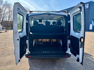 Opel Vivaro B Kombi L1H1 2,7t Klima Tempomat - bilder 7