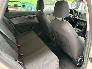 SEAT Leon ST 1,2 TSI Style PDC Navi DAB Tempomat - foto 17