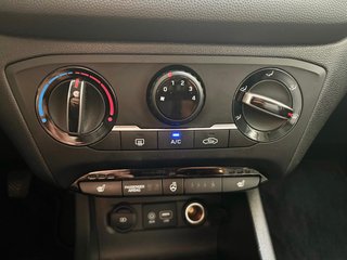 Hyundai i20 YES! 1,2  Kamera Carplay SHZ Tempom LnkrHz - bilder 13