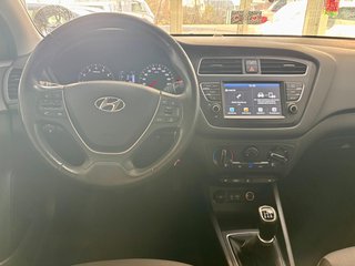 Hyundai i20 YES! 1,2  Kamera Carplay SHZ Tempom LnkrHz - bilder 11