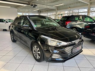 Hyundai i20 YES! 1,2  Kamera Carplay SHZ Tempom LnkrHz - bilder 3