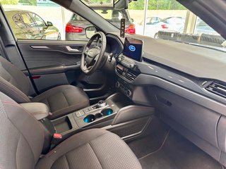 Ford Kuga ST-Line 2.0 LED HUD Navi AppLink - foto 19