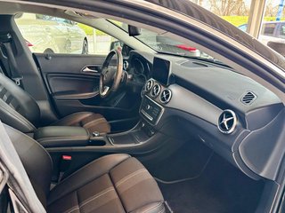 Mercedes-Benz CLA 180 Shooting Brake  Navi LED SHZ Sportsitze - photo 18