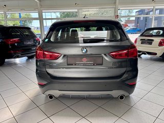 BMW X1 sDrive 18 d Sport Line Aut.  Navi LED SHZ PDC - bilder 6