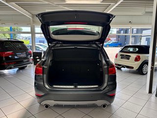 BMW X1 sDrive 18 d Sport Line Aut.  Navi LED SHZ PDC - bilder 7