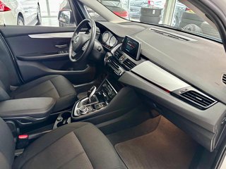 BMW 218 d Advantage Aut. LED NAVI PDC Tempomat - foto 16