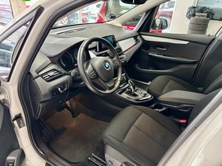 BMW 218 d Advantage Aut. LED NAVI PDC Tempomat - foto 18