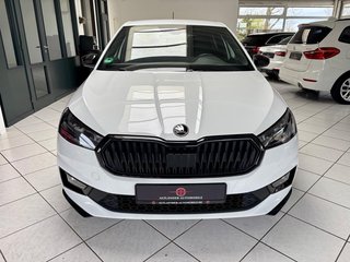Skoda Fabia 1.0 Monte Carlo  LED CarPlay/AndrAuto - bilder 2