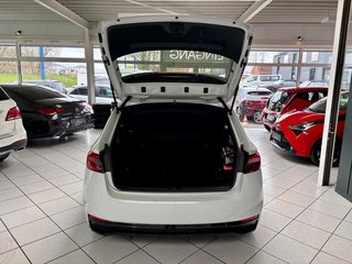 Skoda Fabia 1.0 Monte Carlo  LED CarPlay/AndrAuto - bilder 7