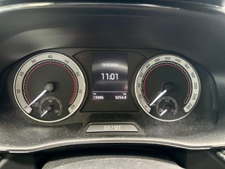 Skoda Fabia 1.0 Monte Carlo  LED CarPlay/AndrAuto - bilder 10