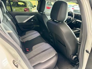 Opel Astra L 1.5D ST Elegance Aut Navi CARPLAY - foto 17