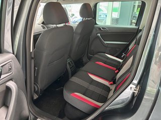 Skoda Yeti Monte Carlo 1.2 TSI BiXenon Navi PDC Tempom - bilder 17