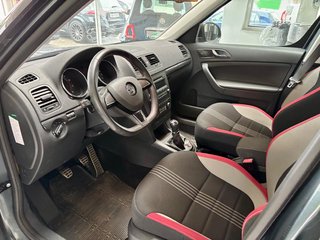 Skoda Yeti Monte Carlo 1.2 TSI BiXenon Navi PDC Tempom - bilder 16
