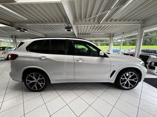BMW X5 xDrive 30 d M Sport AHK ACC 360° 21Zoll - bilder 4