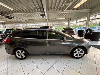 Ford Focus Turnier Cool & Connect Navi PDC SHZ USB/BT - photo 9