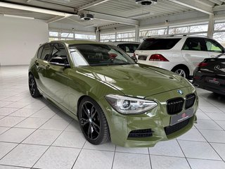 BMW M135 i  BiXen CarPlay Navi SHZ H&K Sonderlack - photo 3