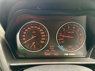 BMW M135 i  BiXen CarPlay Navi SHZ H&K Sonderlack - photo 11